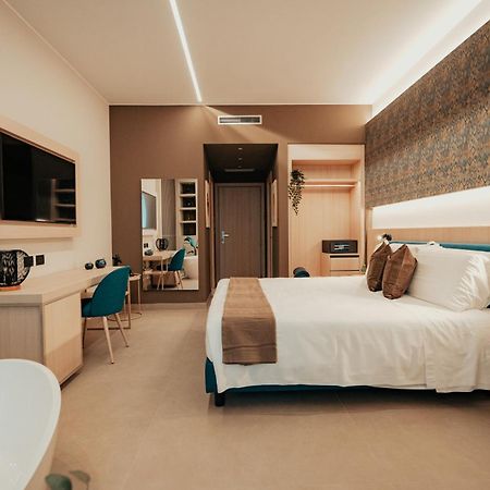 Lumia Hotel Termoli Kültér fotó