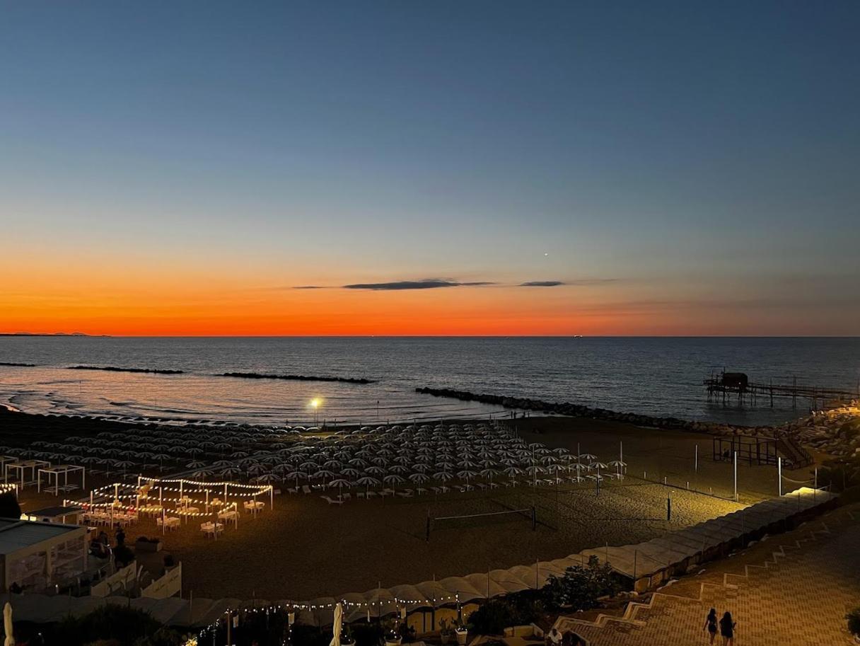 Lumia Hotel Termoli Kültér fotó