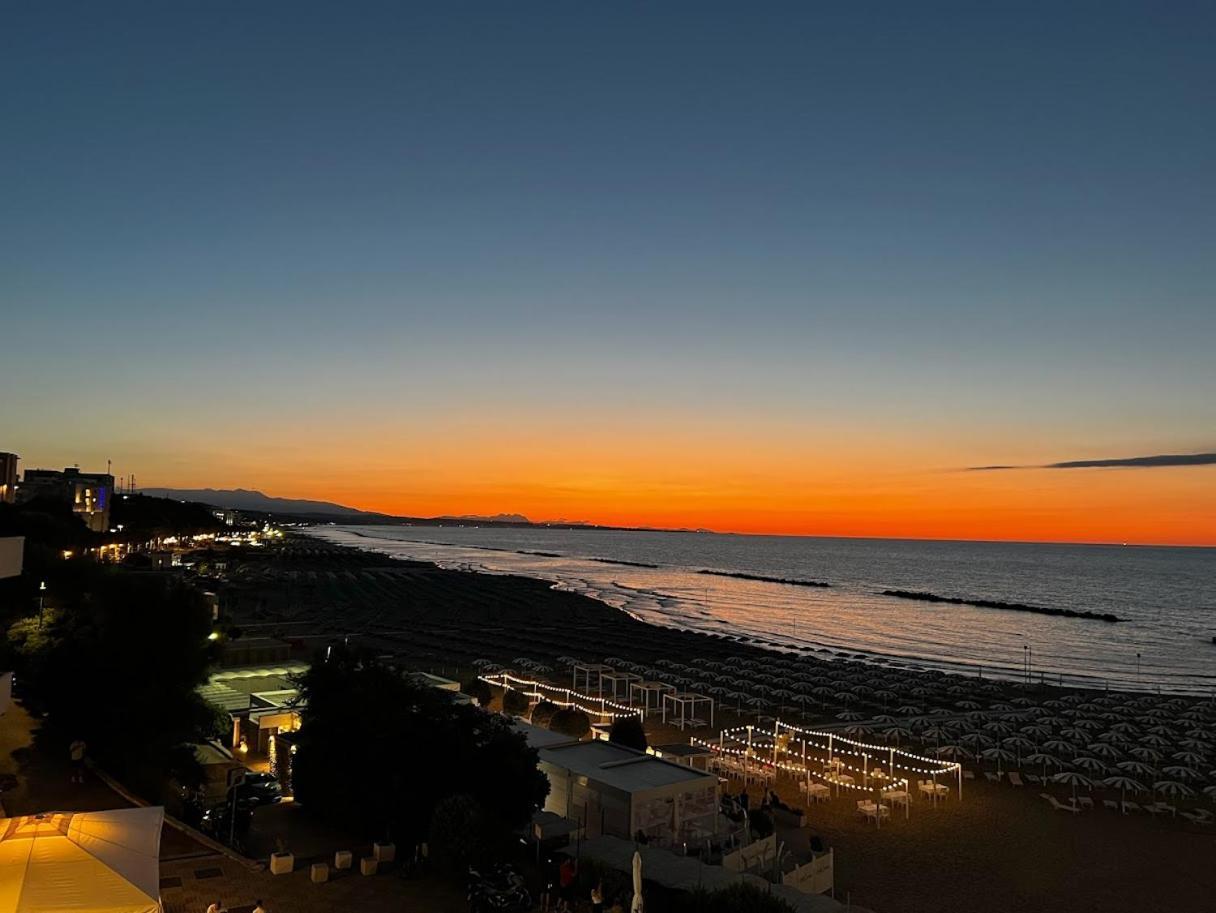 Lumia Hotel Termoli Kültér fotó